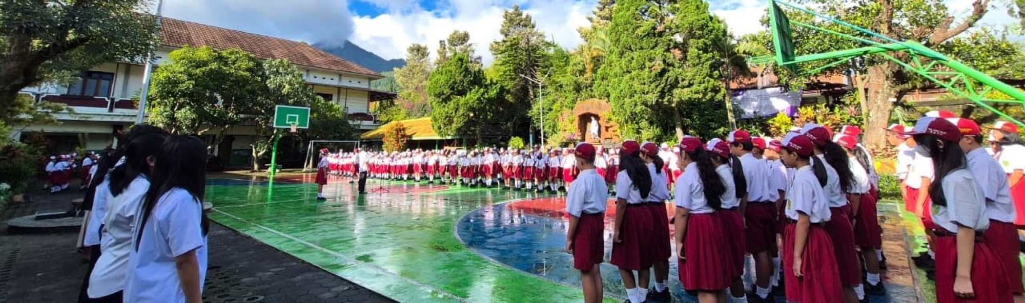 SDK SANG TIMUR - BATU